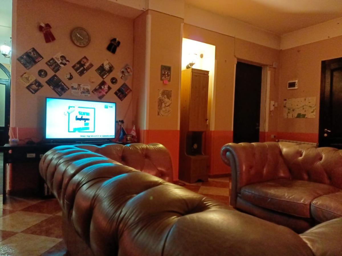 Museum Hostel تبليسي المظهر الخارجي الصورة
